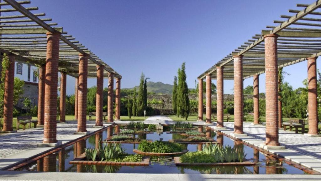 Jardín romano en el Parque.