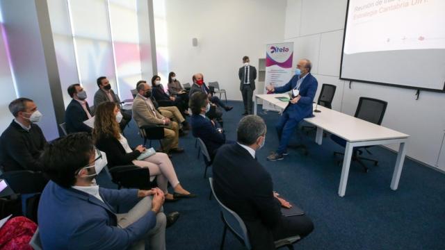 El consejero López Marcano, durante el evento de presentación de la candidatura para contar con un DIH.