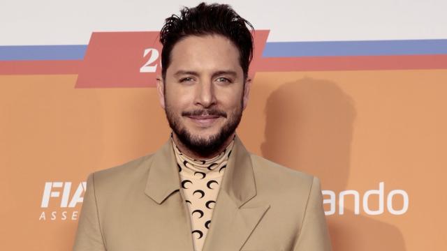 El cantante Manuel Carrasco en el 'photocall' de LOS40 Primavera Pop este pasado viernes 1 de abril de 2022.