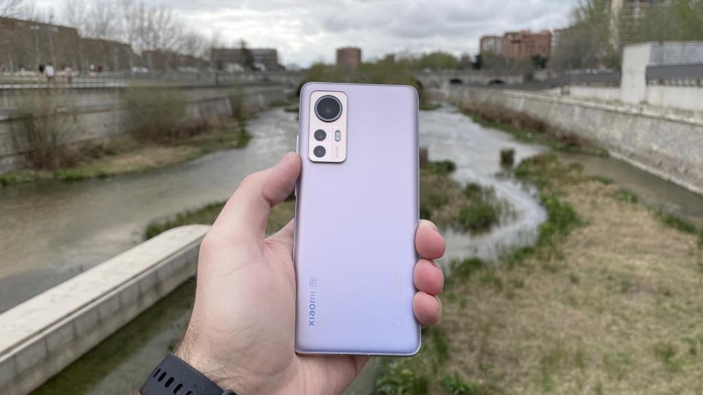 El Xiaomi 12 tiene el mismo aspecto que el 12 Pro.