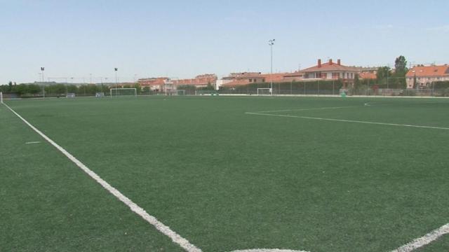El campo de fútbol de La Vega tendrá mejoras durante este año