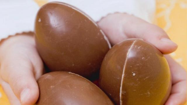 Huevos de chocolate.