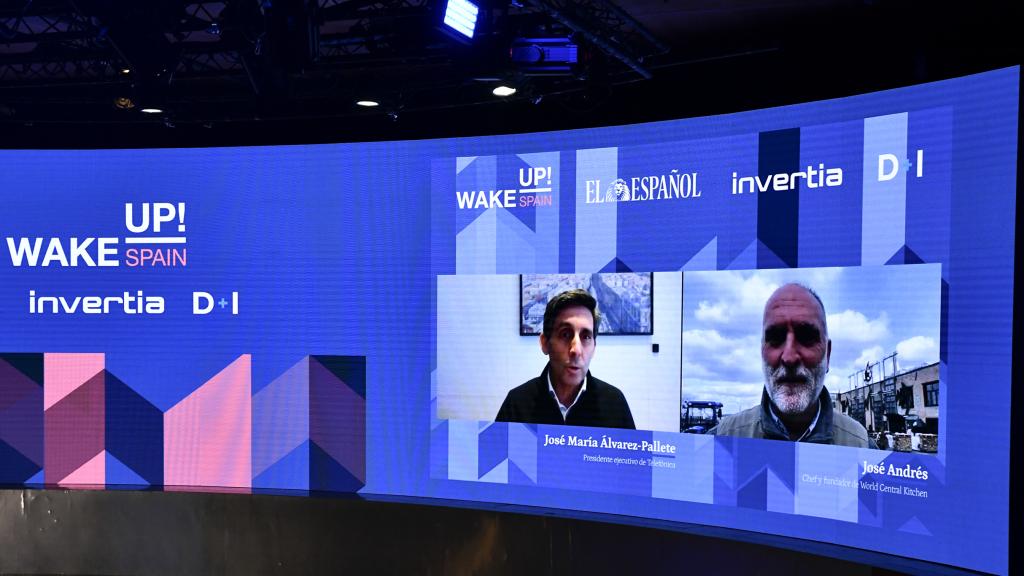 José María Álvarez-Pallete, presidente de Telefónica, y José Andrés, chef y fundador de World Central Kitchen, durante su conversación 'online' bajo el título 'El paradigma de la cooperación', en la primera jornada del 'Wake Up, Spain!'.