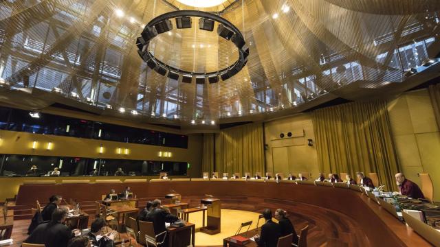 La gran sala del TJUE en la que se ha celebrado este martes la vista del caso Puigdemont