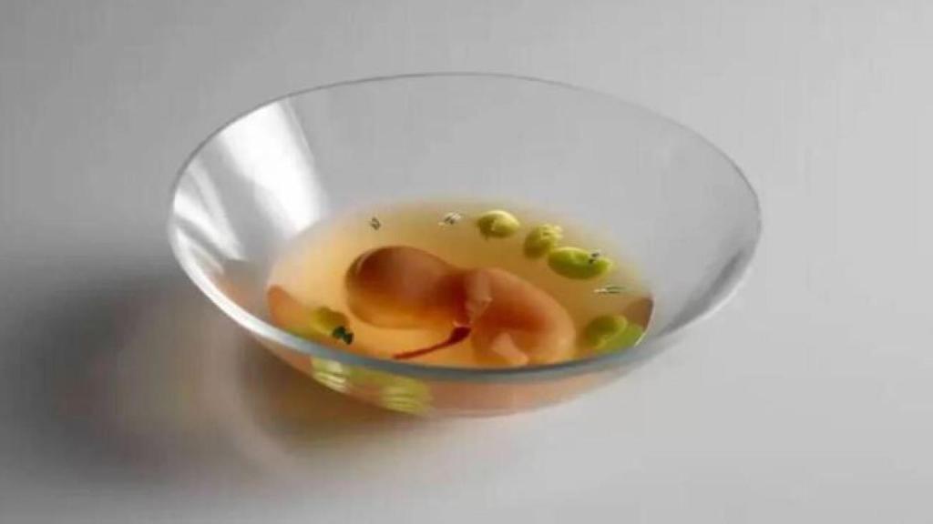 El plato Feto en líquido amniótico del restaurante Mugaritz.