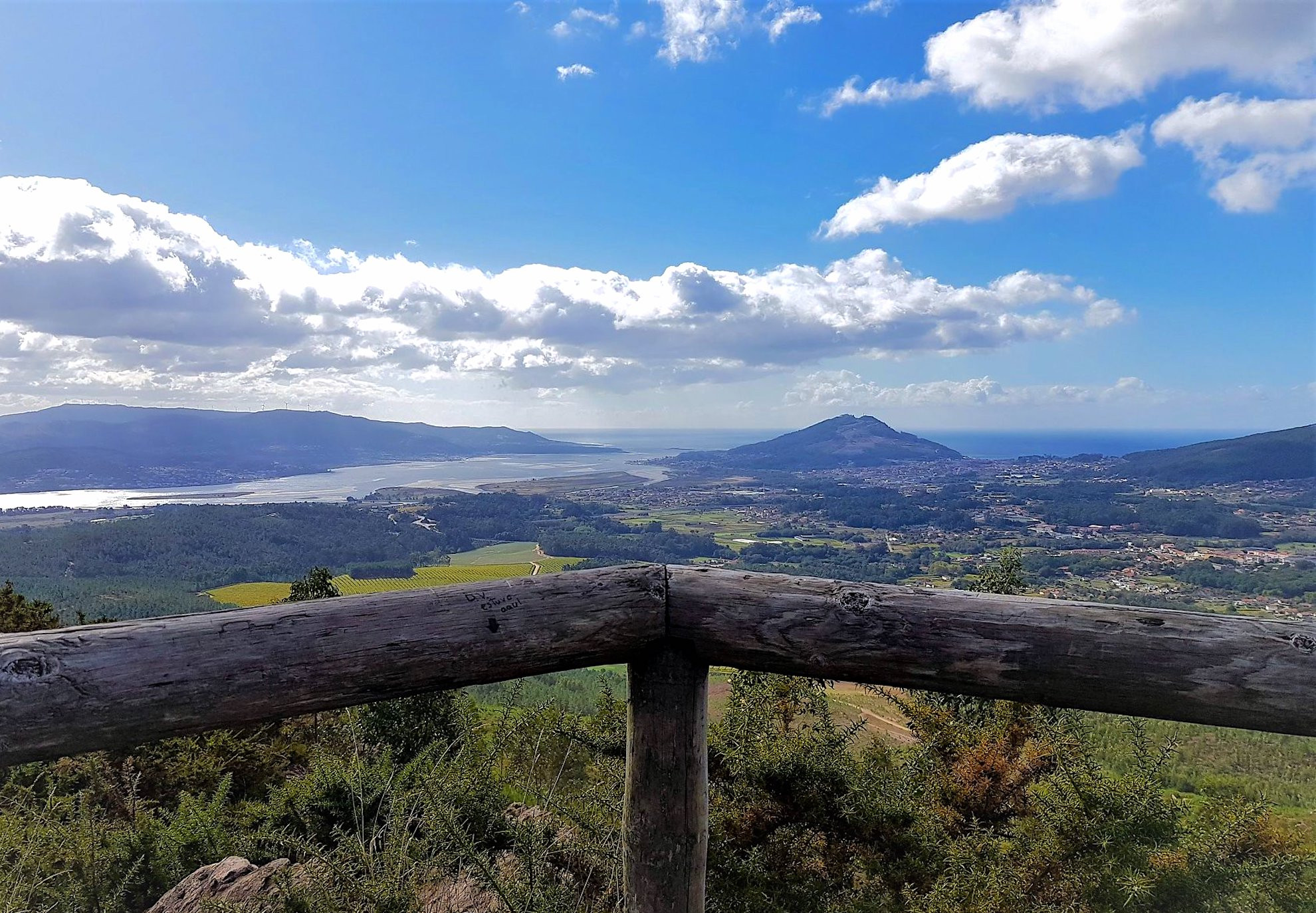 Panorámica Mirador do Niño do Corvo.