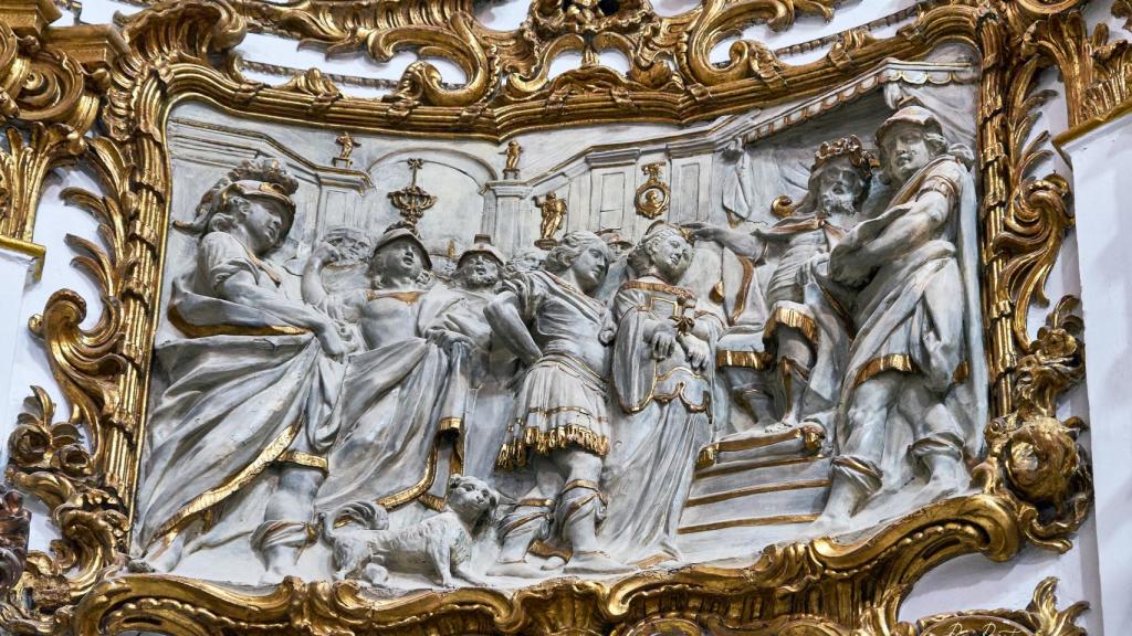 Altorrelieve juicio de Ciriaco y Paula.