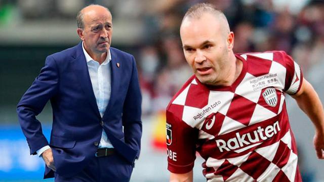 Miguel Ángel Lotina y Andrés Iniesta