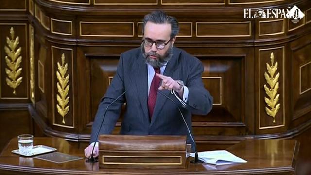 Vox compara al Gobierno con el nazismo: Usted está al servicio de un sujeto que es como el Führer