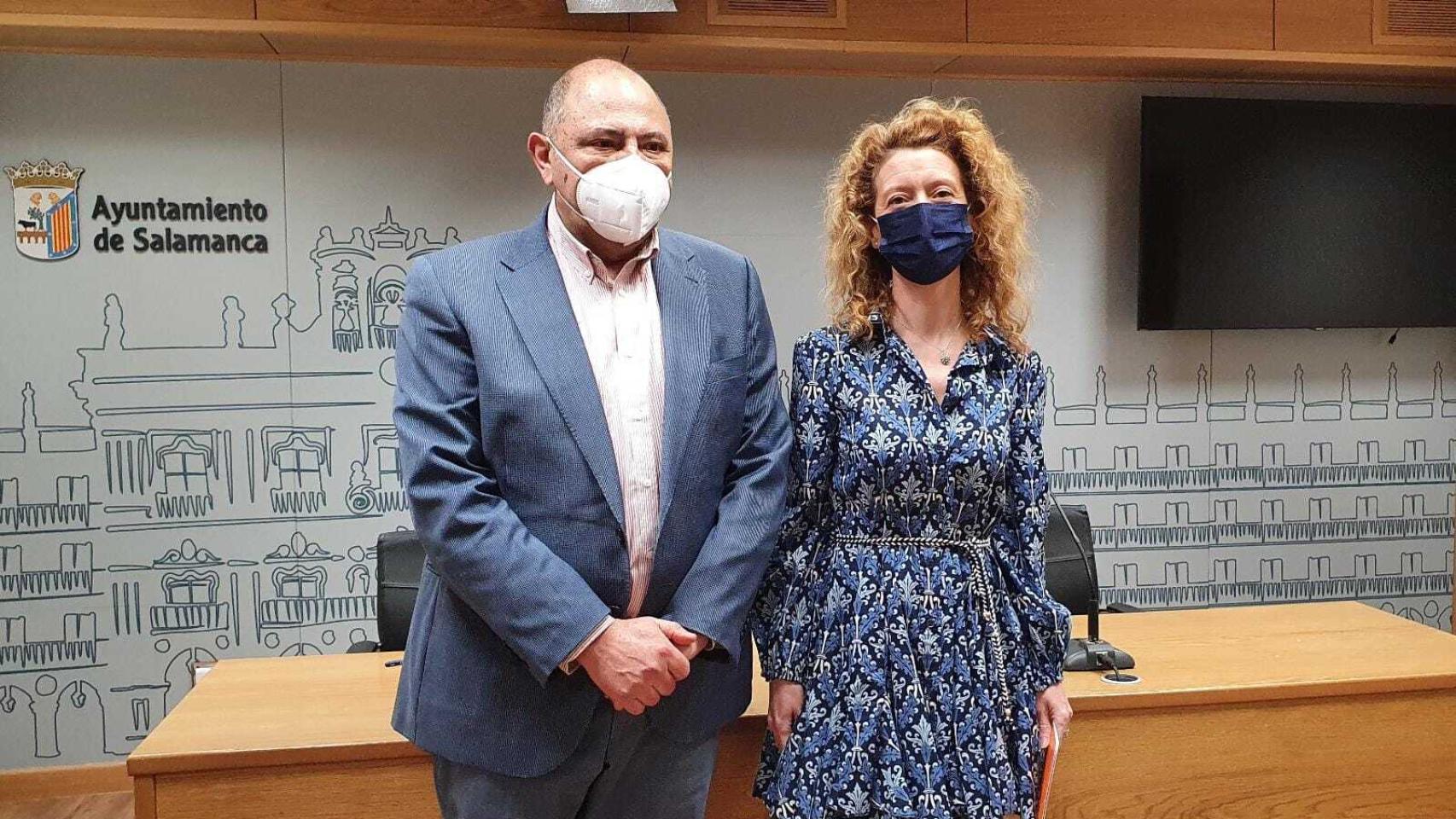 la La concejala Ana Suárez y el presidente de la Federación Aspace Castilla y León, Alberto Martín