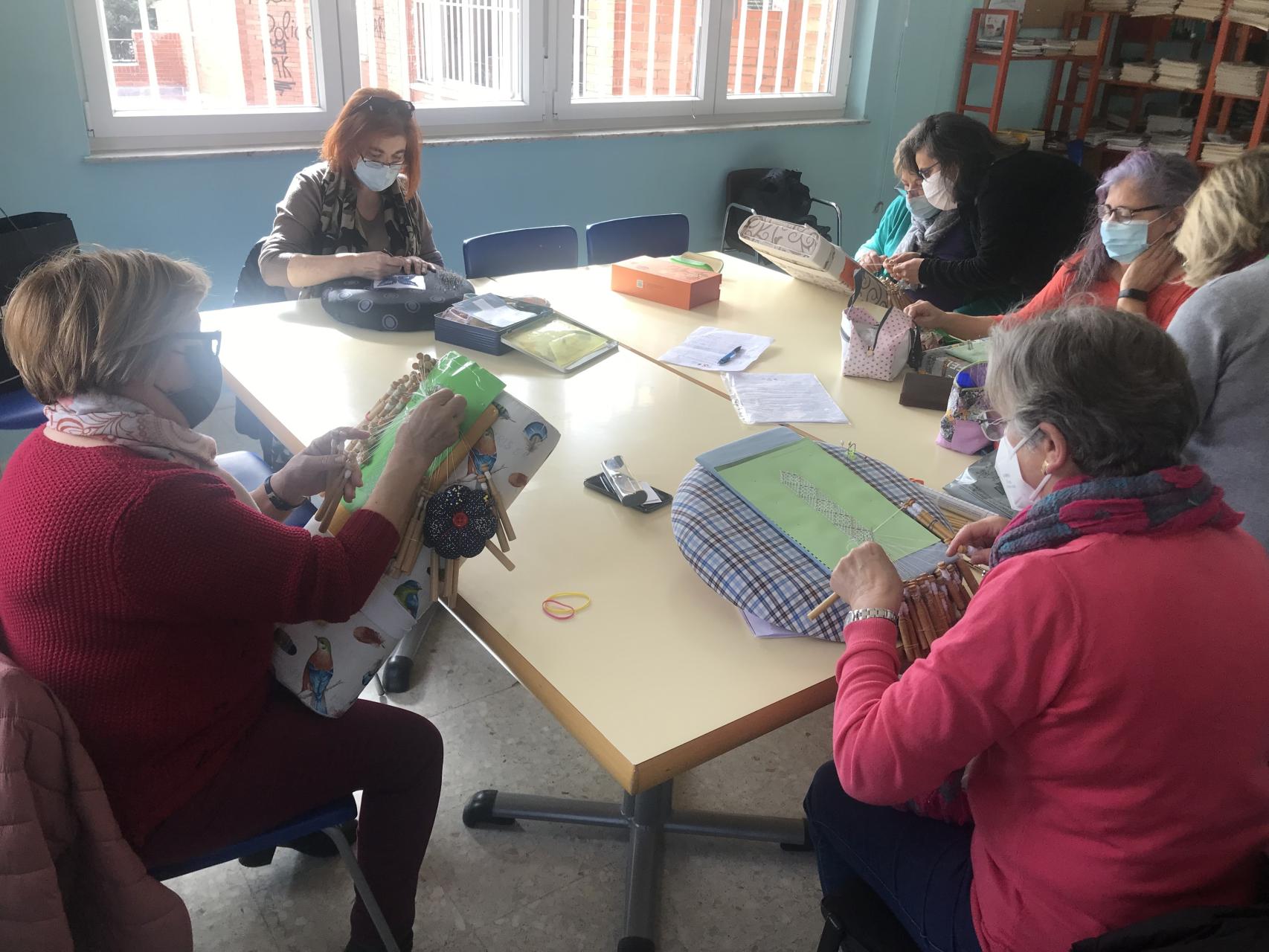 Taller de Encaje de Bolillos