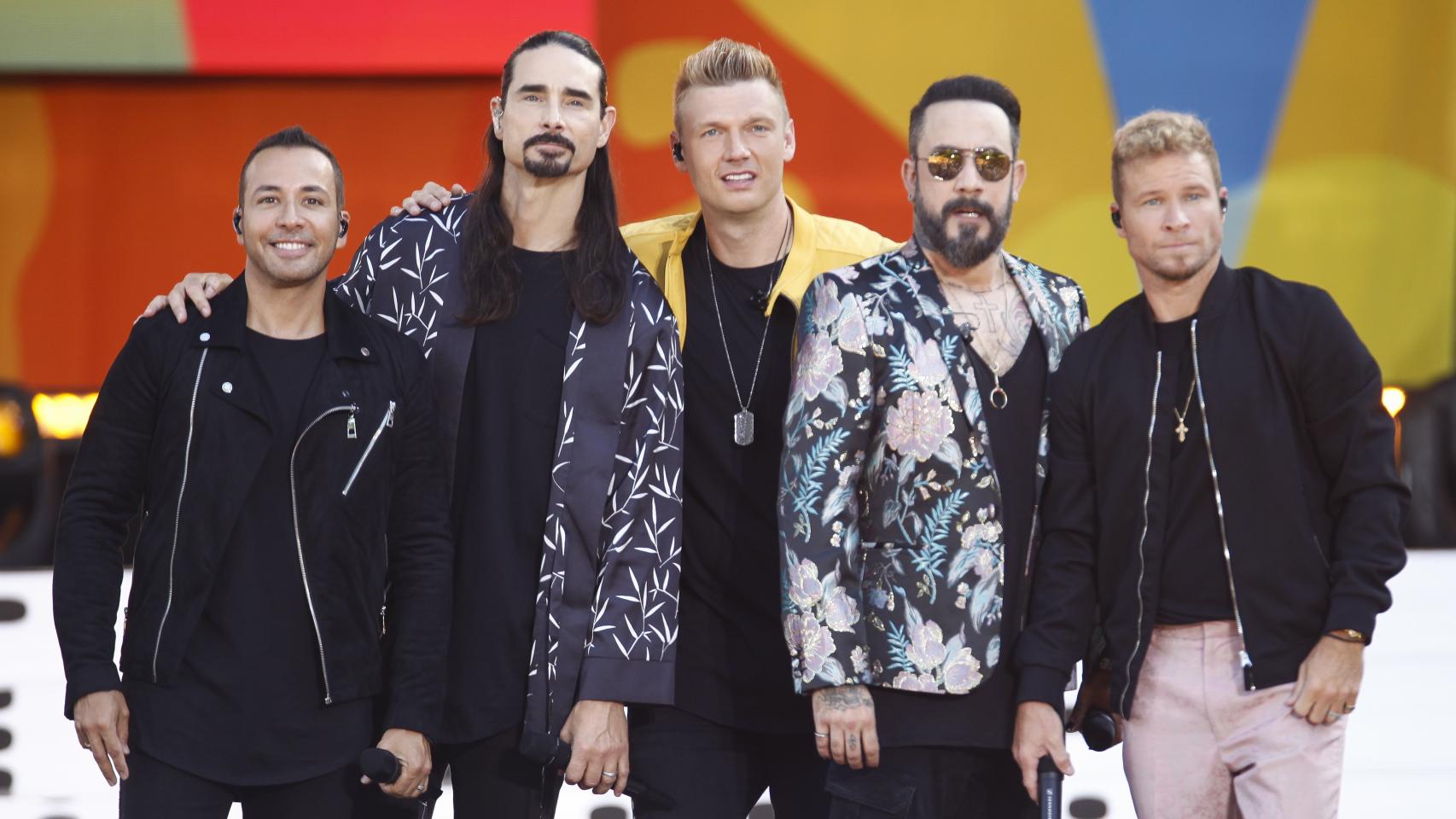 Los componentes de los Backstreet Boys durante un concierto.