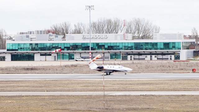 Aeropuerto de Villanubla / Ical