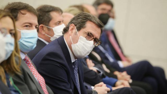 Garamendi junto a Mañueco