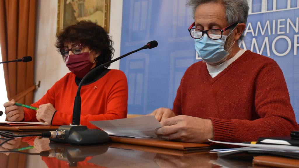 Concha Rosales y Romualdo Fernández