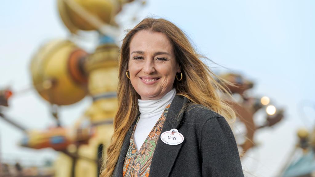 Reyes Villar, la sevillana que ha restaurado el Castillo de la Bella Durmiente en Disneyland.