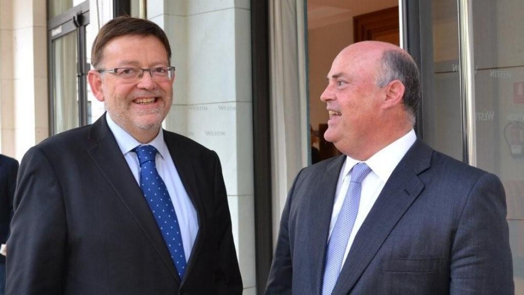 El presidente de la Generalitat, Ximo Puig, y el empresario Alberto de Rosa.