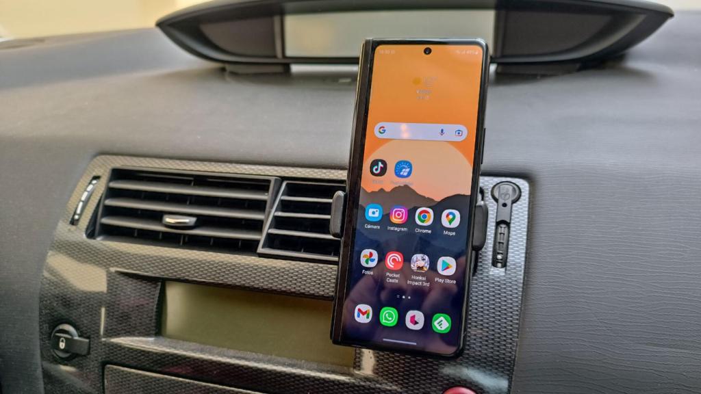 El problema de los accesorios con los móviles plegables