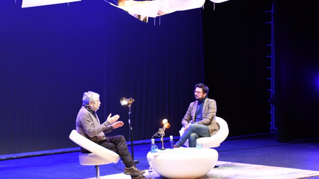 Antonio Muñoz Molina y Antonio Lucas en la inauguración de certamen.
