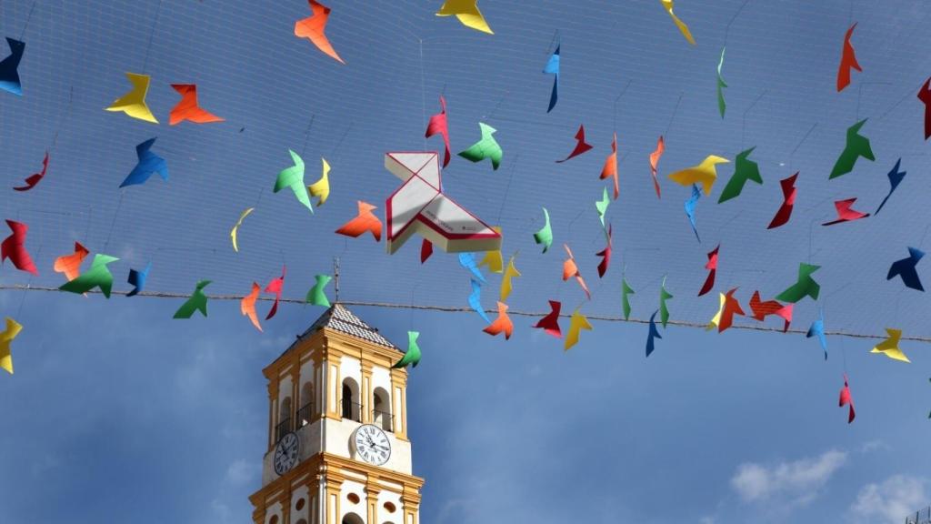 La ciudad al completo se ha llenado de poesía.