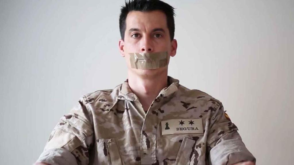 El teniente Luis Gonzalo Segura.