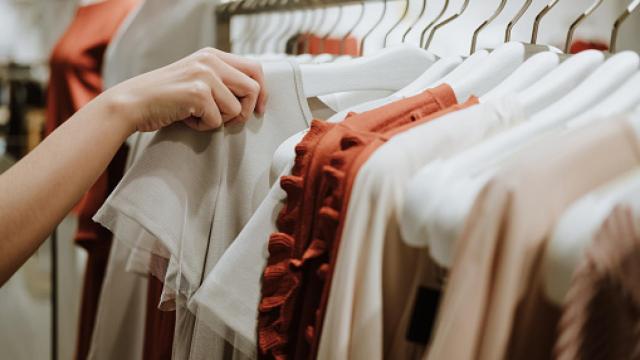 Con la primavera llega el momento de renovar el armario.