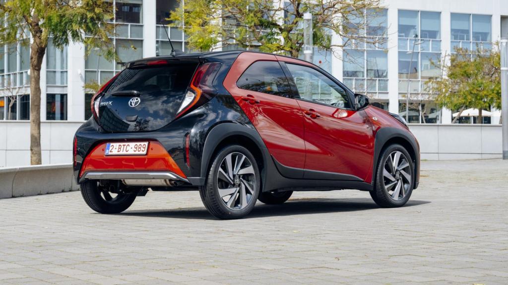 Nuevo Toyota Aygo X Cross.