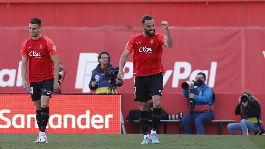 Vedat Muriqi celebra su gol.