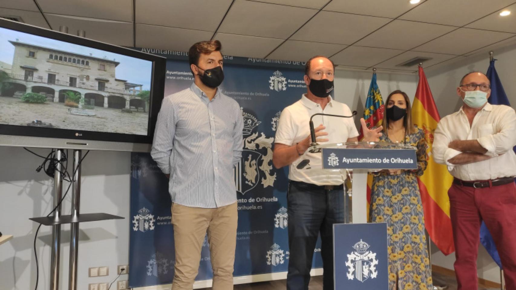 Emilio Bascuñana (PP) y José Francisco Aix (Cs), cuando se dio luz verde a la rehabilitación del Palacio Rubalcava.