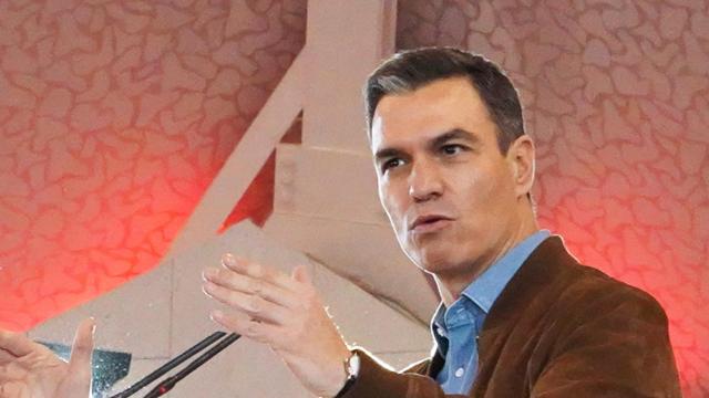 El presidente del Gobierno, Pedro Sánchez, durante el acto de cierre de la anterior campaña del PSOE en Valladolid
