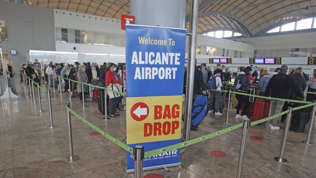 El aeropuerto internacional de Alicante-Elche.