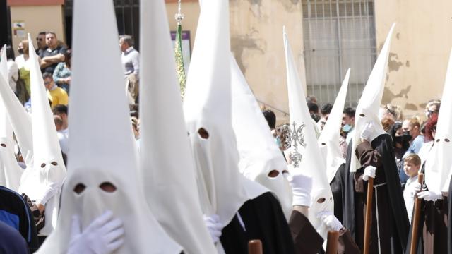 Nazarenos del Dulce Nombre.