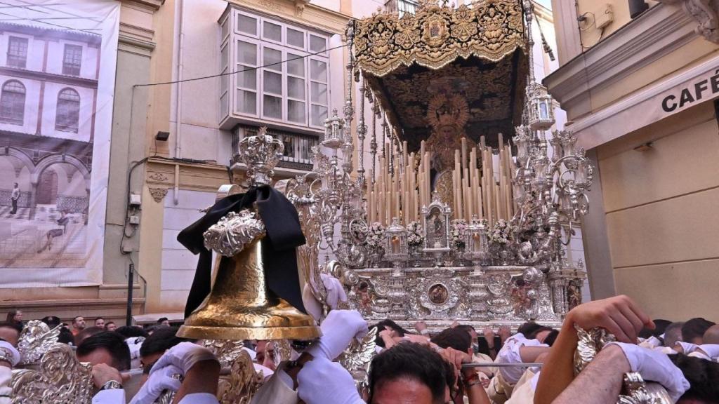 Lágrimas y Favores.