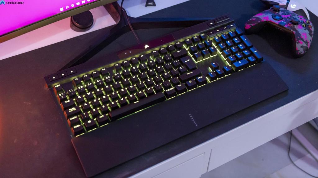 Corsair K70 RGB Pro.