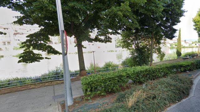 La calle Bilbao, junto al río Ebro, en Miranda de Ebro