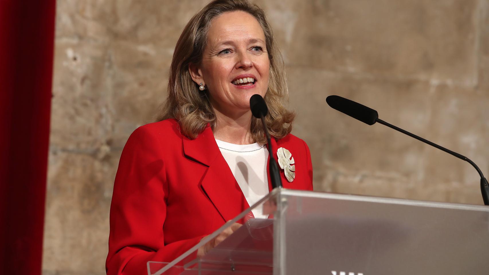 Nadia Calviño, vicepresidenta primera del Gobierno, durante su visita al Consolat de Mar (Palma de Mallorca) el pasado 8 de abril.