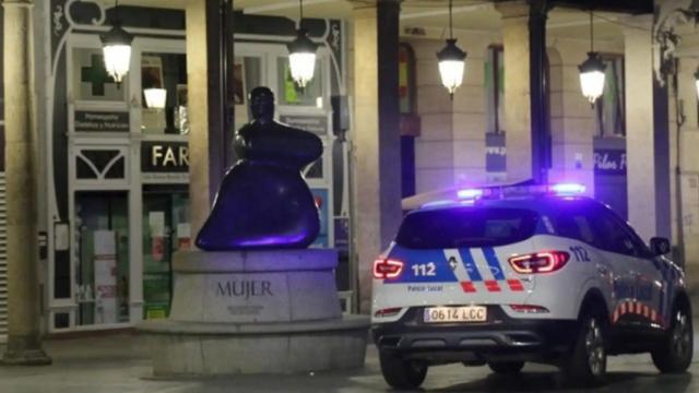 Imagen de archivo de un coche de la Policía Municipal de Palencia.