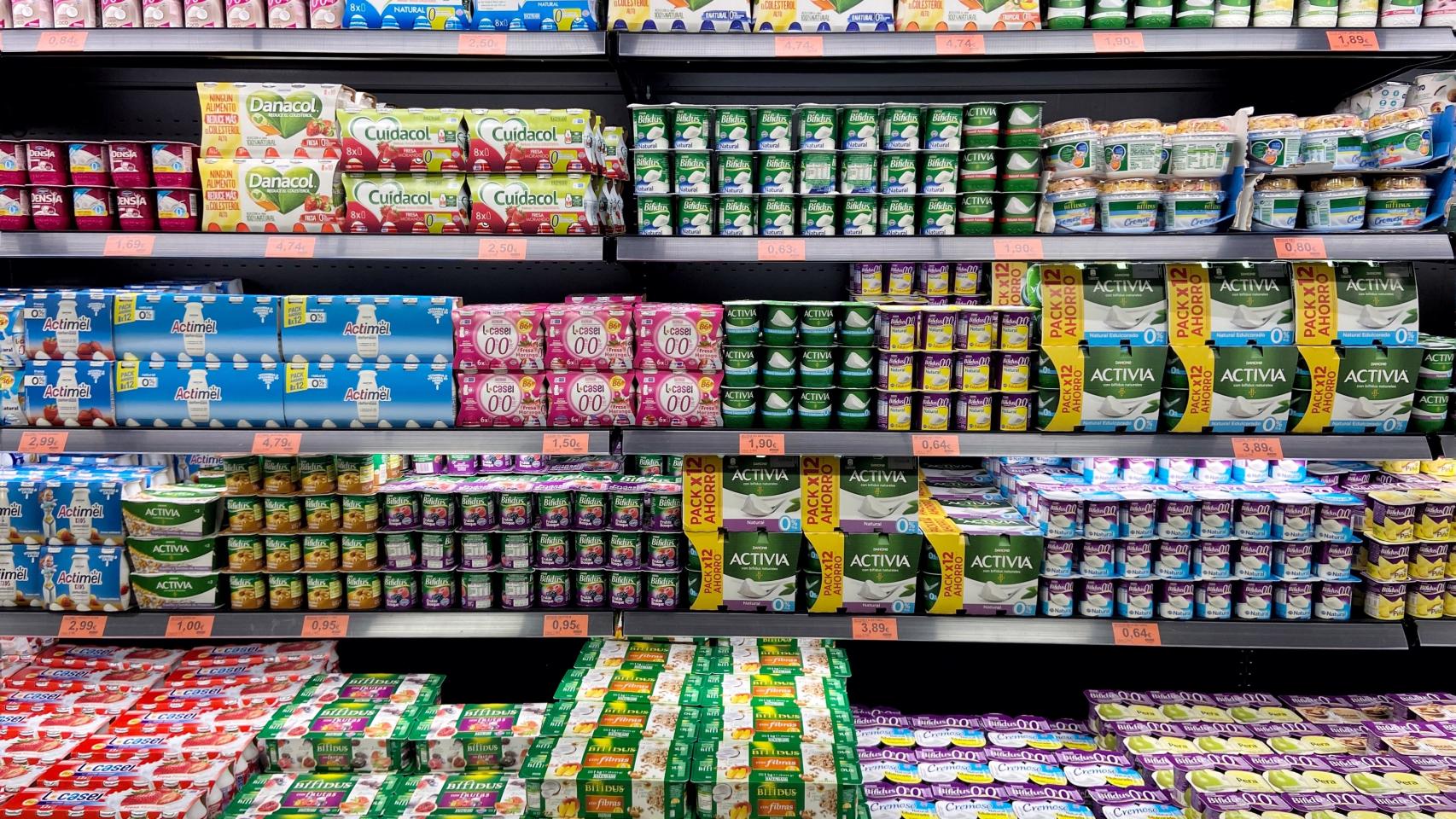 Sección de yogures y lácteos de Mercadona
