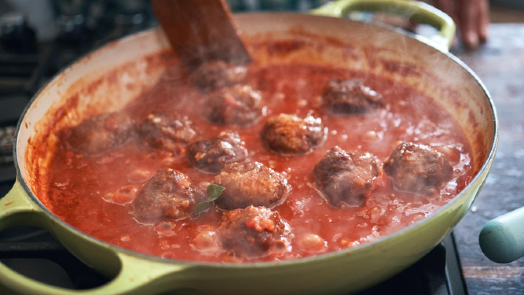Albóndigas en salsa de tomate, un clásico que nunca pasa de moda