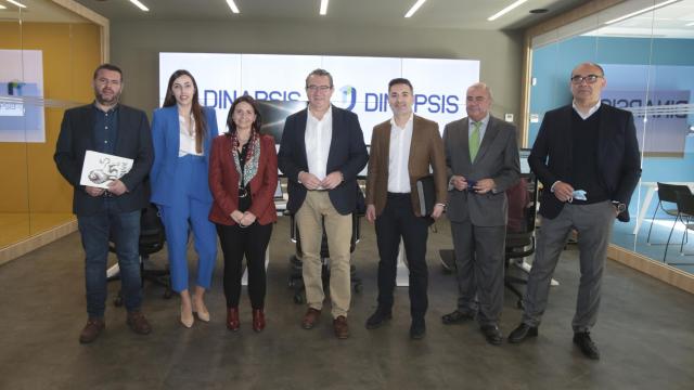 De izquerda a derecha, Héctor Fernández,  María Tuesta, Cristina Baixauli,  Toni Pérez, Jordi Juan, Antonio Rodes y Manuel Palomar.