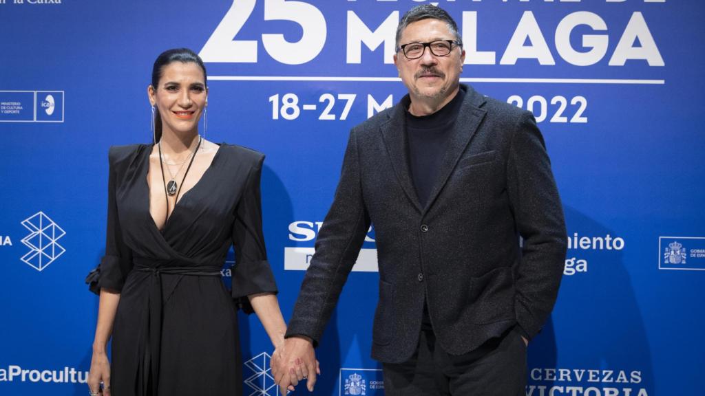 Cecilia Gessa y su pareja, Carlos Bardem, en un reciente evento público.
