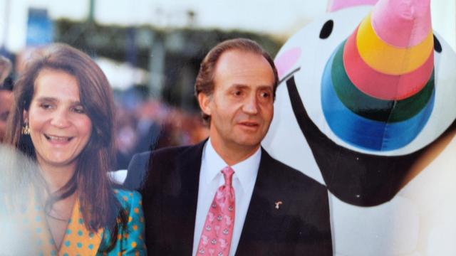Curro con el rey Juan Carlos I y la infanta Elena en la Expo 92 de Sevilla.
