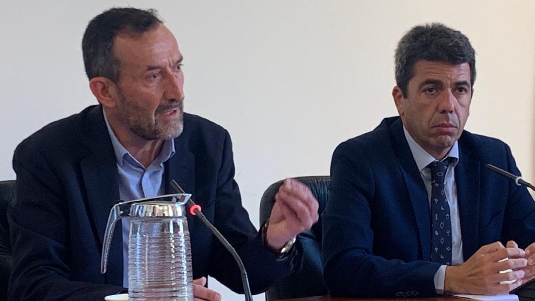 El alcalde de Elche, Carlos González, y el presidente de la Diputación de Alicante, Carlos Mazón, este miércoles.