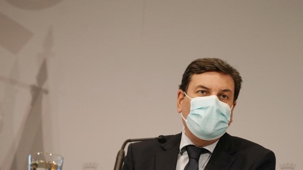 Carlos Fernández Carriedo tras la celebración de un Consejo de Gobierno.