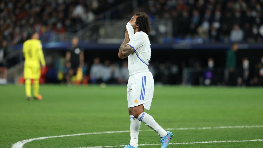 Marcelo con gesto de sufrimiento en el partido de Champions ante el Chelsea