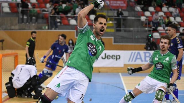 El Deportivo Liceo celebra uno de sus goles frente al Barcelos.