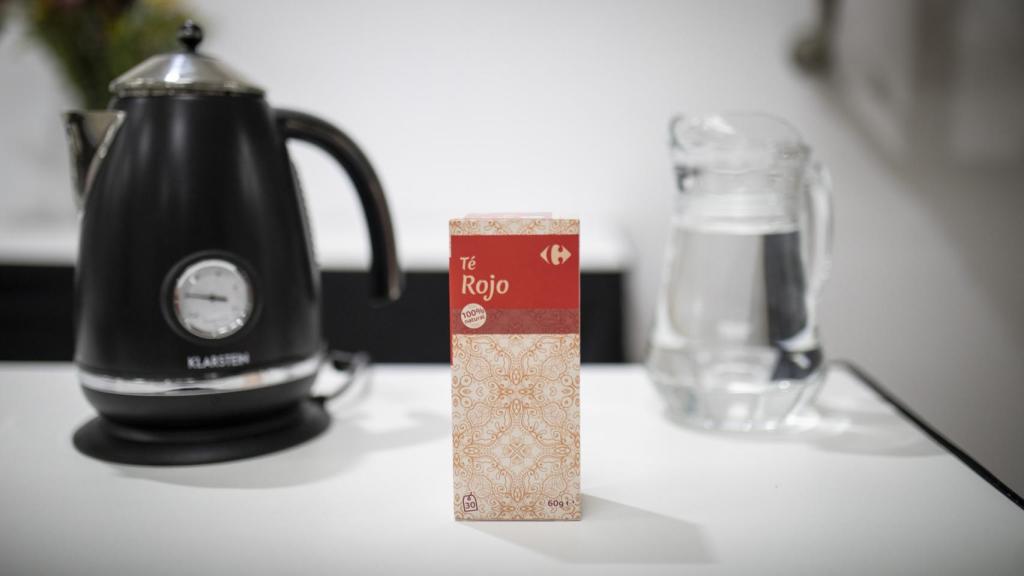 La caja de té rojo de Carrefour.