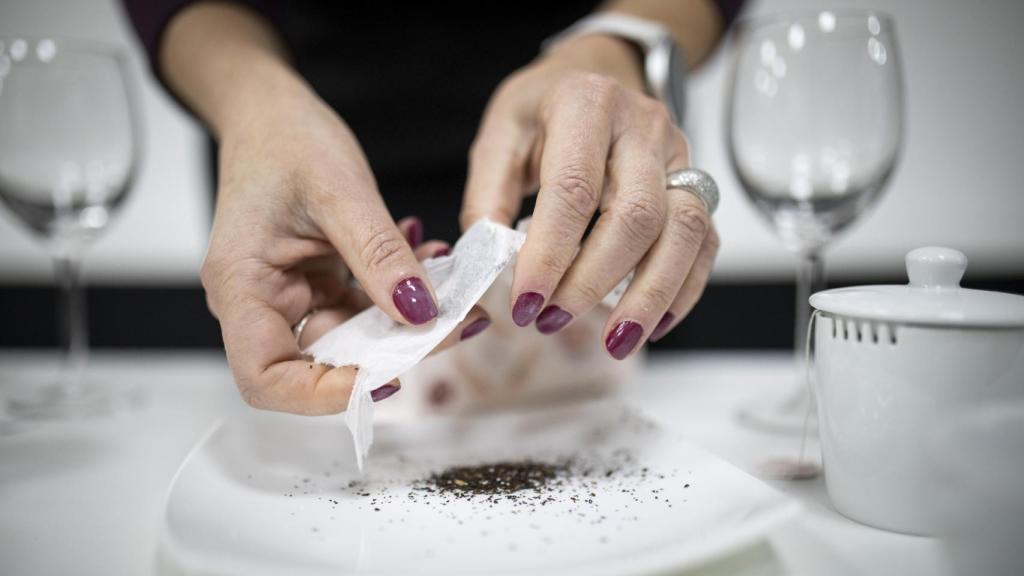 Marisol González comenta que las bolsitas del té rojo de Alcampo tienen menos contenido.