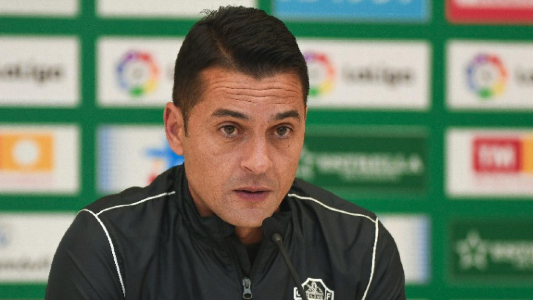 El técnico Francisco, en la rueda de prensa de este jueves.