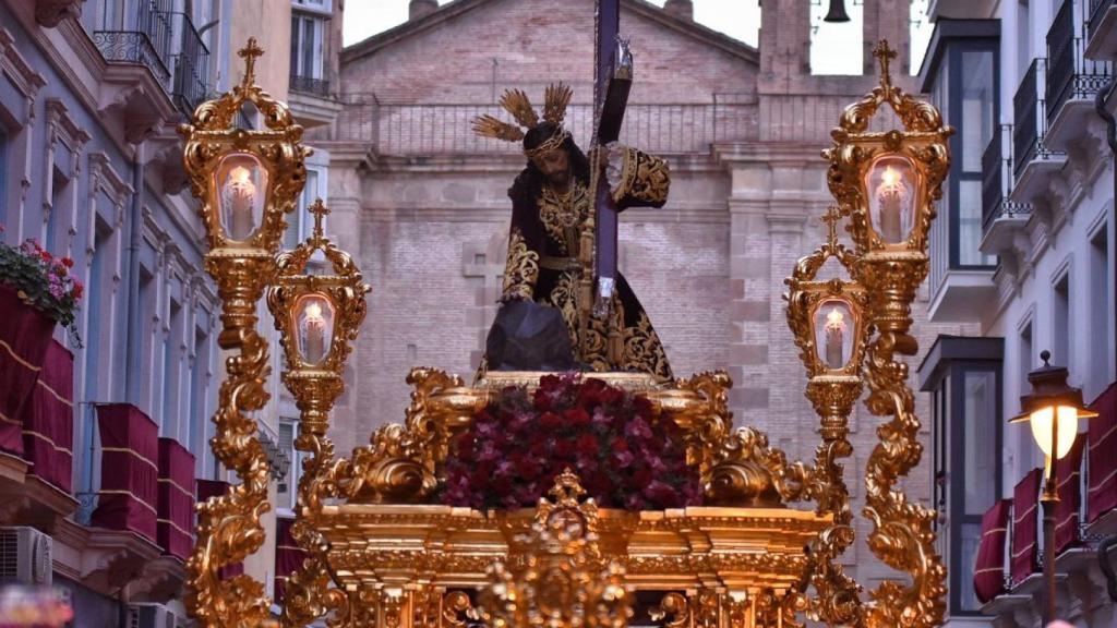 La salida de El Chiquito de El Perchel: las mejores imágenes de la Misericordia en Málaga
